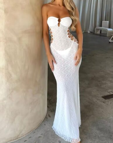 Vestido con encaje y laterales descubiertos - Imagen 5